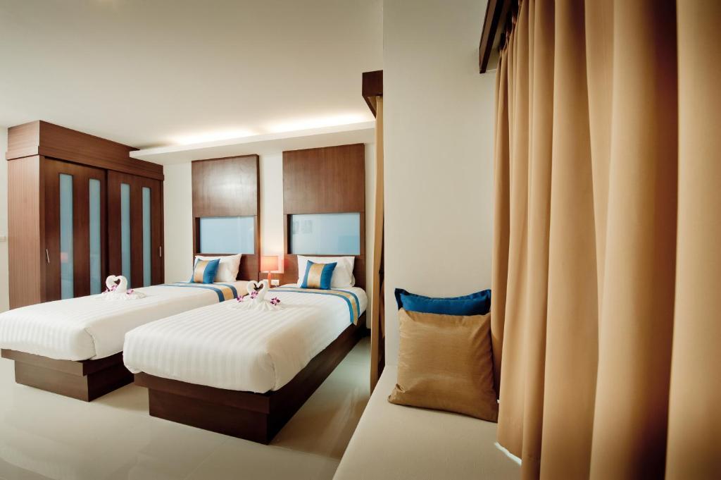 Blue Sky Patong Hotell Rom bilde