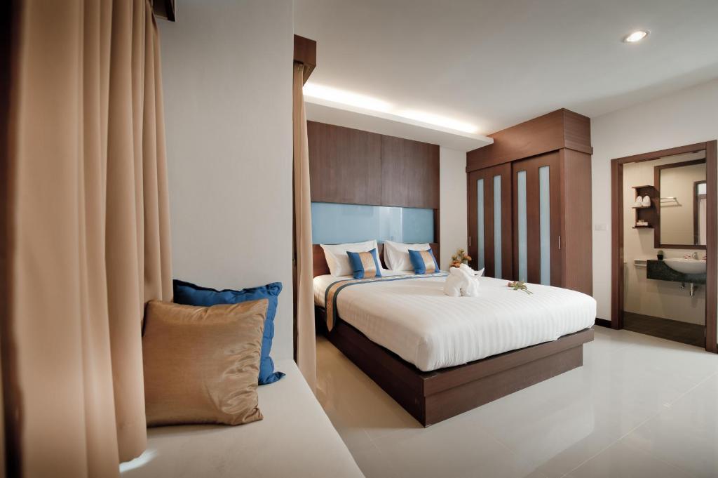 Blue Sky Patong Hotell Rom bilde