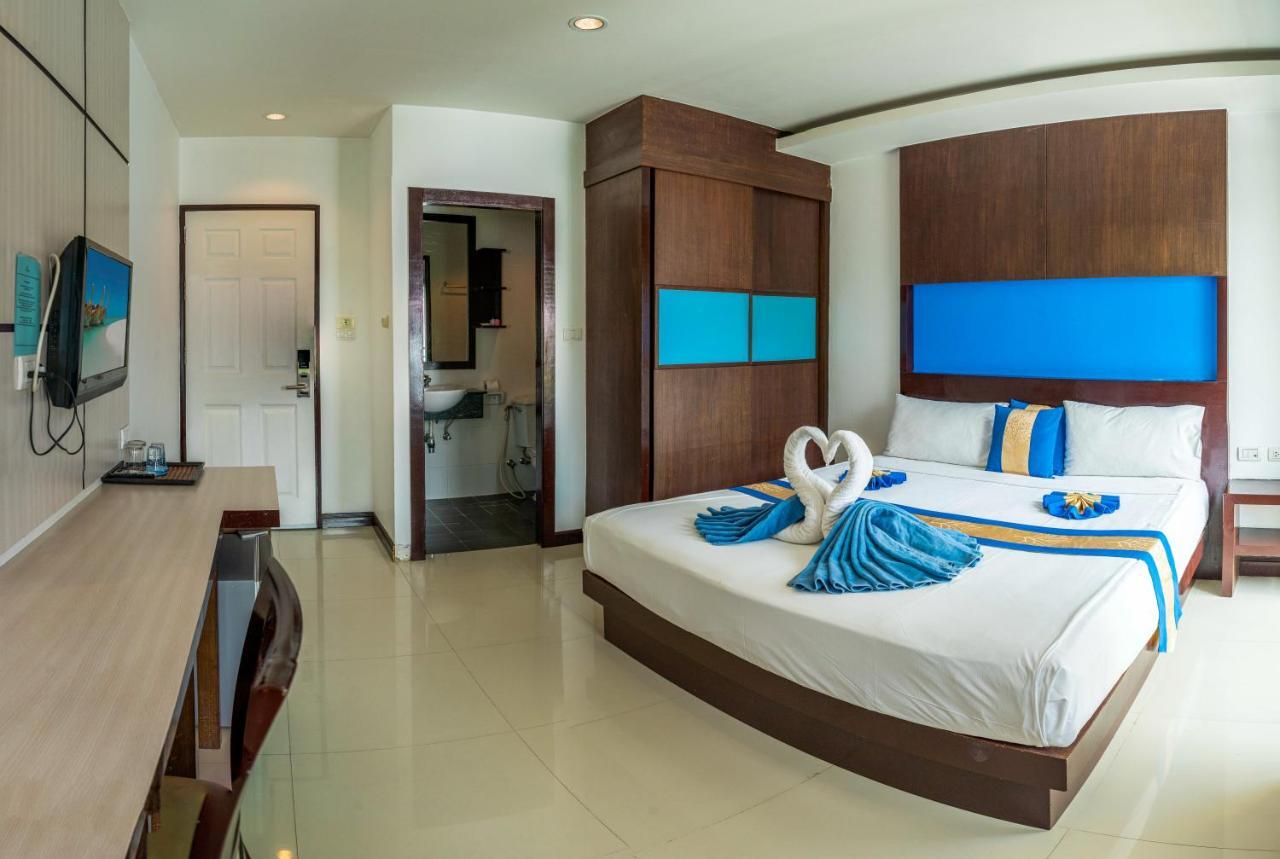 Blue Sky Patong Hotell Eksteriør bilde